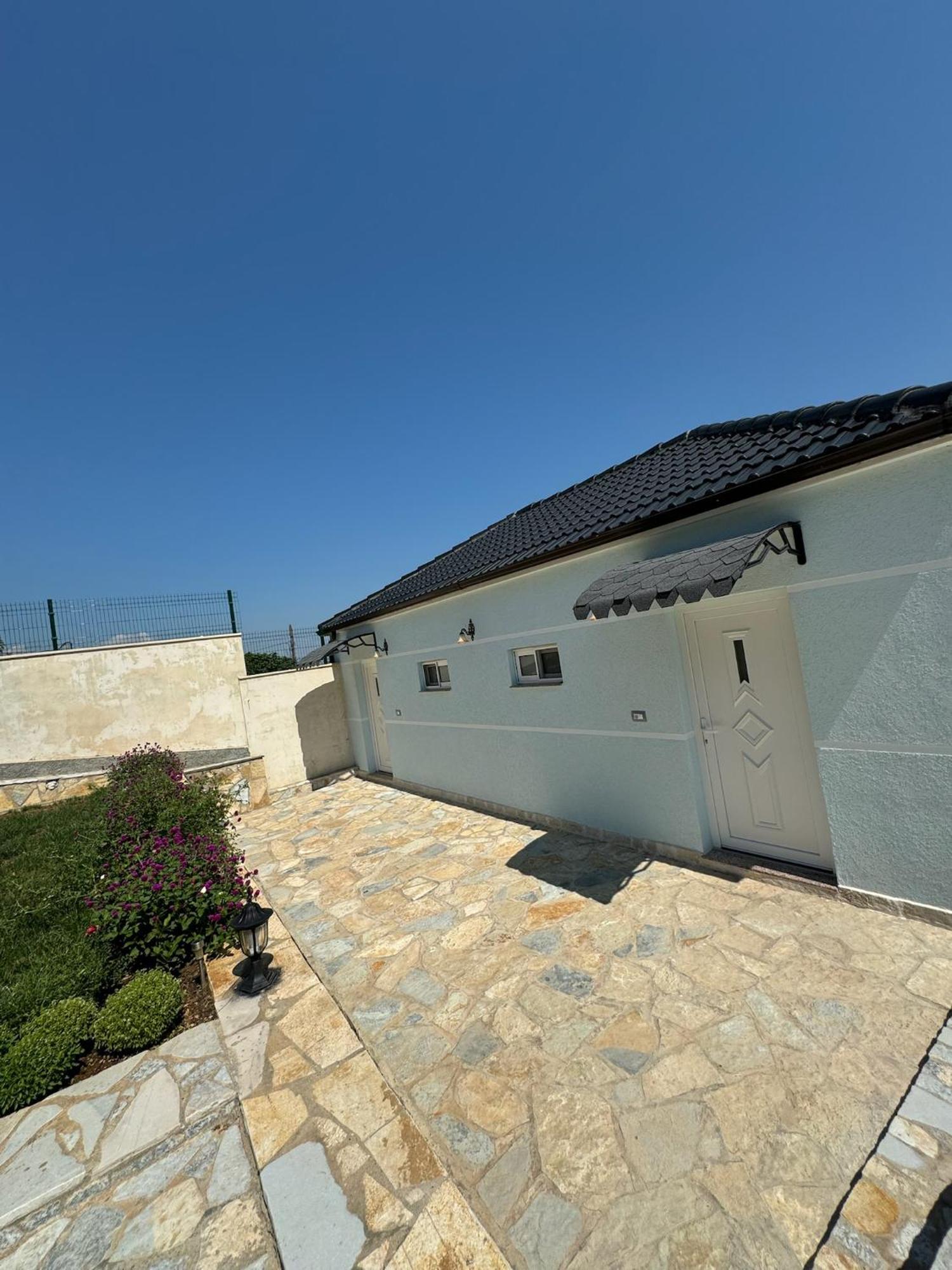 Villa Sana Rooms Permet Luaran gambar
