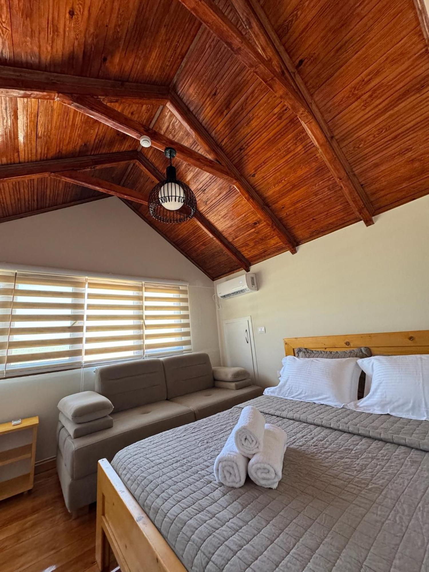 Villa Sana Rooms Permet Luaran gambar