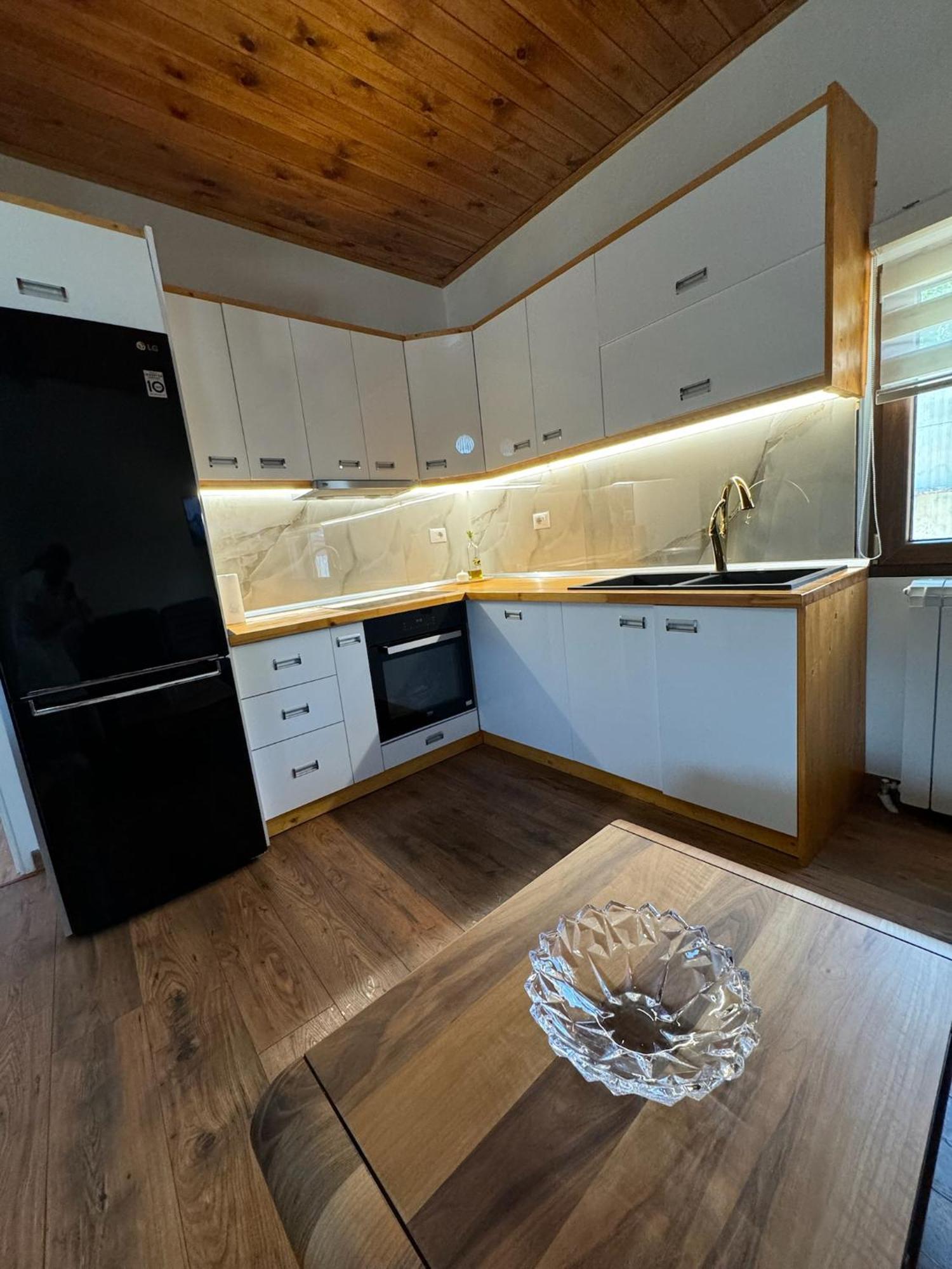 Villa Sana Rooms Permet Luaran gambar